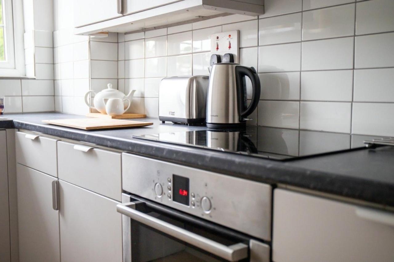 Guestready - Homely Leeds City Apartment Sleep 4 Meanwood Exterior foto